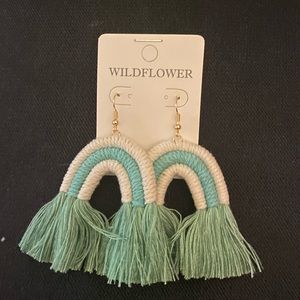 Cute rainbow on wires